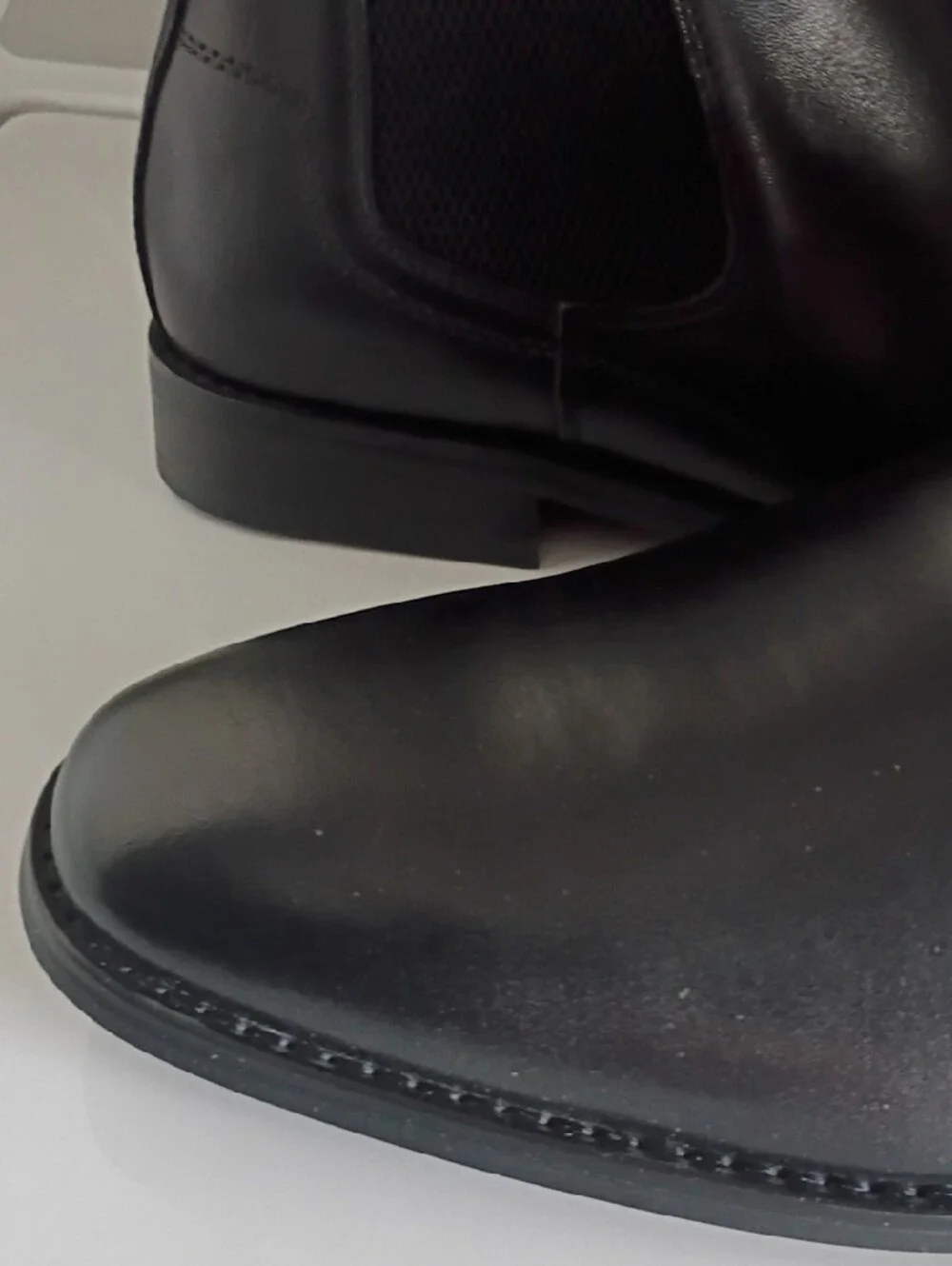 Vintage Foundry Co. Men's Black Leather Chukka Boots